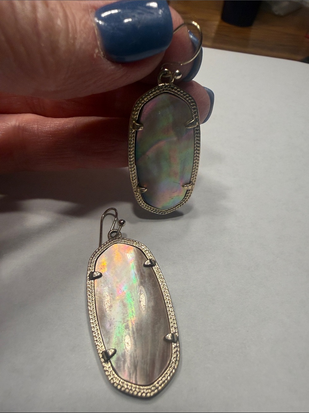 Kendra Scott Gold-Tone Drop Earrings with Brown Mother-of-Pearl